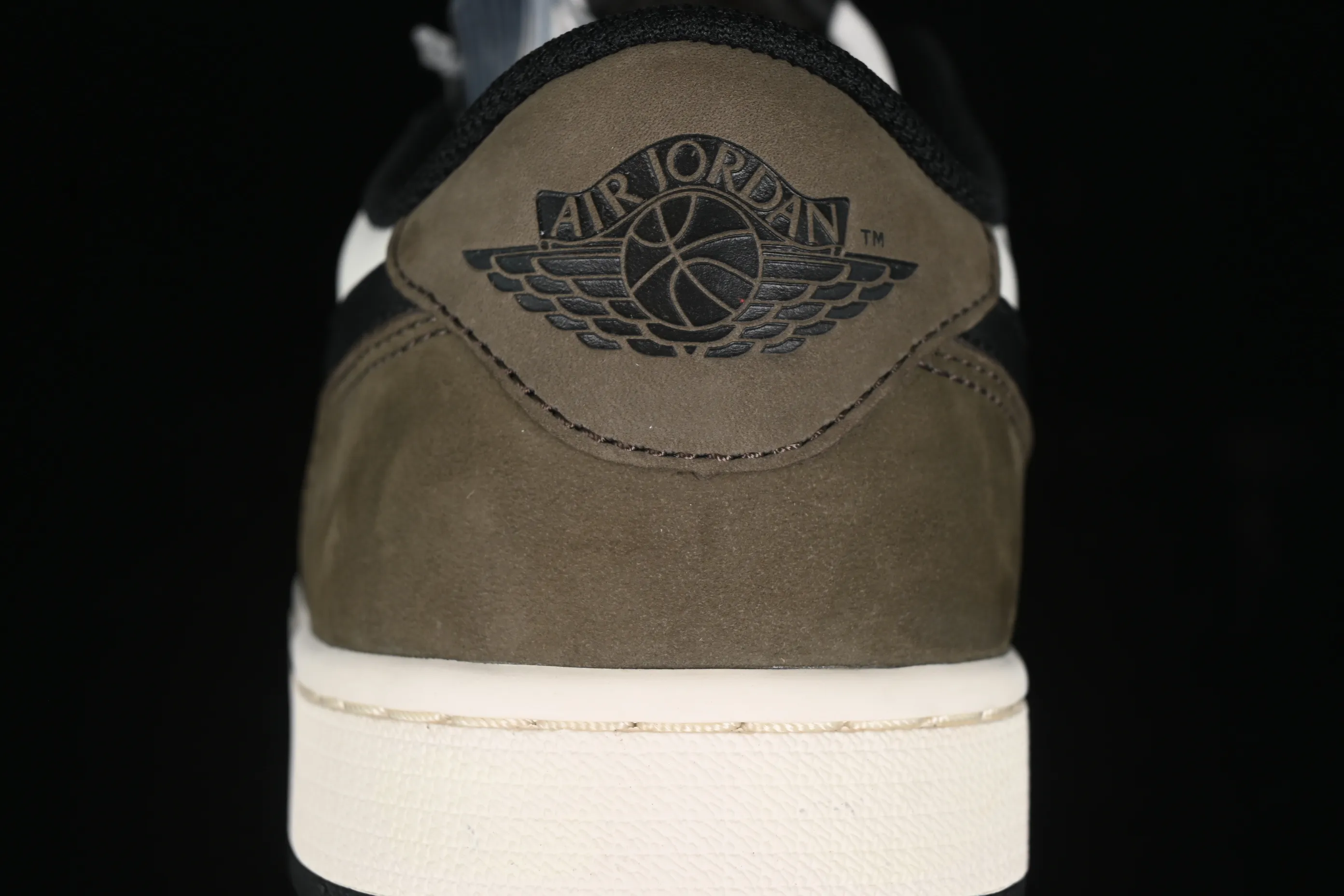 All categories Air Jordan Jordan series basketball shoes Air Jordan 1 Low J version Air Jordan 1 Low AJ1 Joe 1 Little Mocha Low-top cultural basketball shoes CZ0790-102